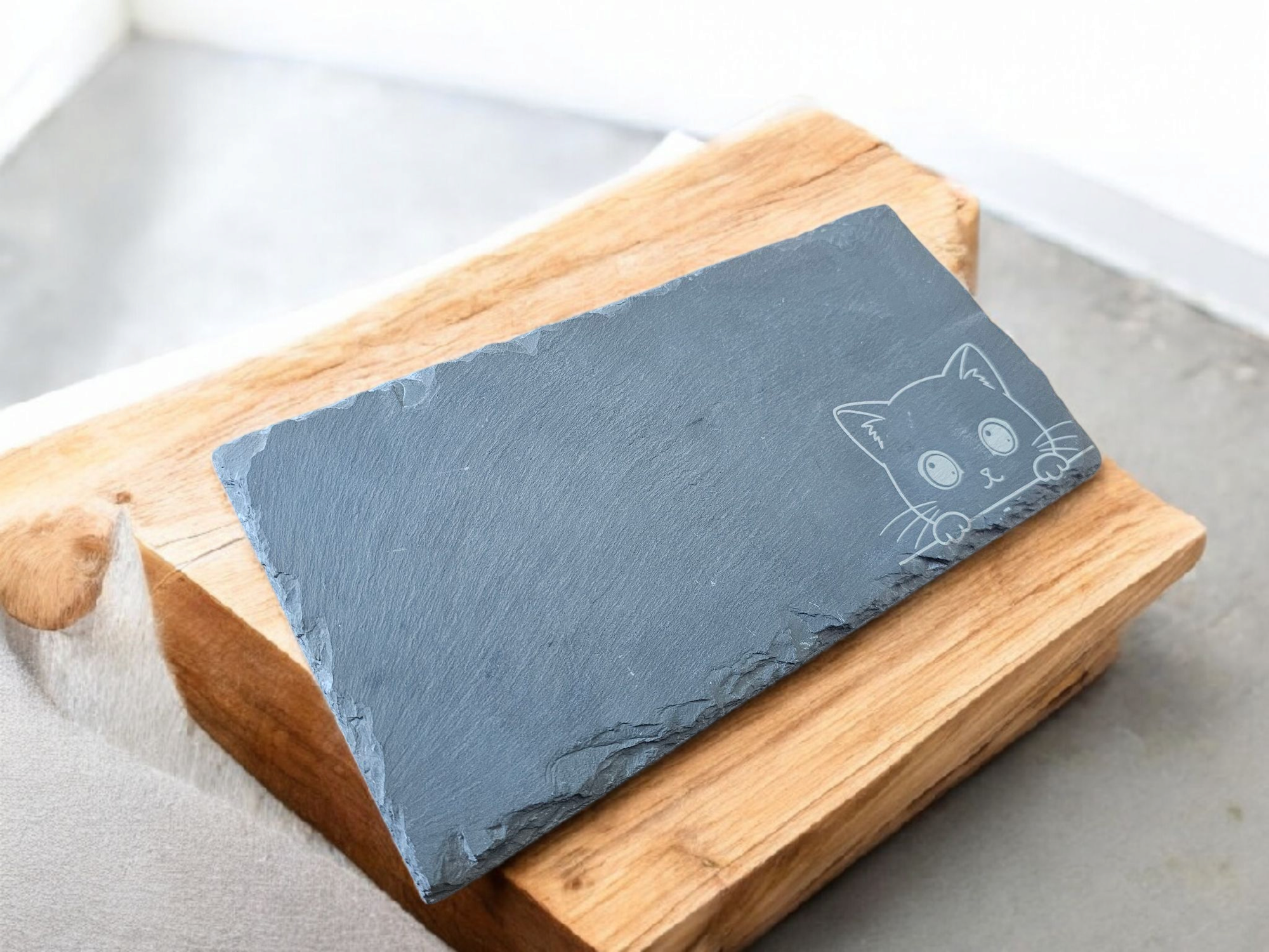 Peekaboo Cat Slate Board, Charcuterie, Cheese, Hotplate